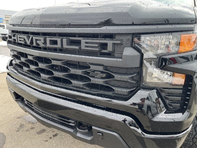 2025 Chevrolet Silverado 1500 Custom Trail Boss in Cars & Trucks in Edmonton - Image 4