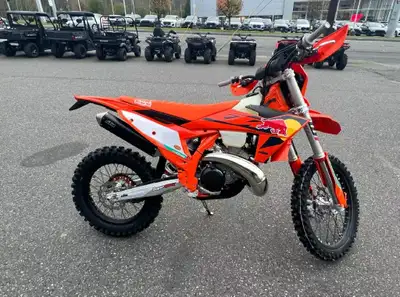 APPLY NOW: https://www.ridecollective.ca/get-pre-approved 2025 KTM 300 XC-W RED BULL is a high-perfo...