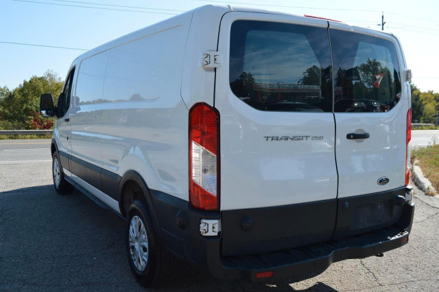 2019 FORD TRANSIT T-250 LR 148 WB T-250 148" Low Rf 9000 GVWR Sl in Cars & Trucks in Markham / York Region - Image 3