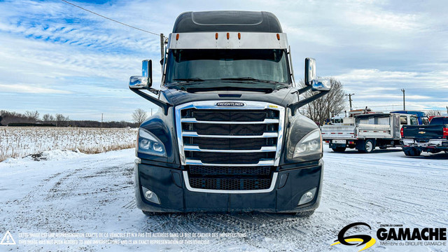 2021 FREIGHTLINER CASCADIA PT126SLP CAMION CONVENTIONNEL AVEC CO in Heavy Trucks in Moncton - Image 3