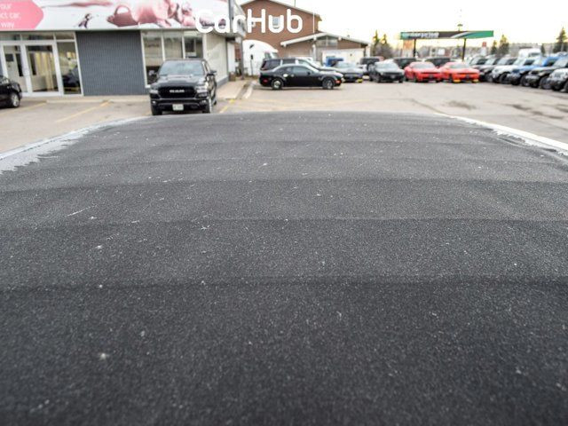 2024 Jeep Wrangler 4xe Rubicon 4 Door Sky roof Safety Grp in Cars & Trucks in Mississauga / Peel Region - Image 4
