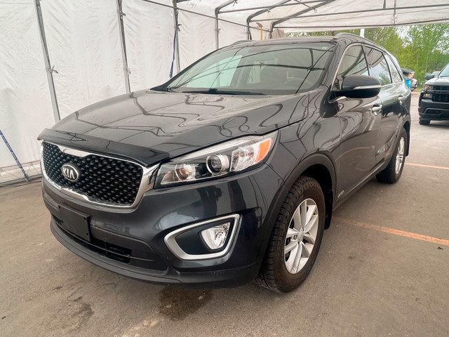 2018 Kia Sorento LX AWD *SIÈGES CHAUF* BLUETOOTH CAMERA REG VITE in Cars & Trucks in Laurentides