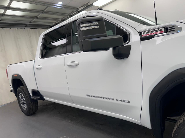 2025 GMC Sierra 3500HD SLE 6.6L DURAMAX 8CYL | HEATED FRONT S... in Cars & Trucks in Lethbridge - Image 2
