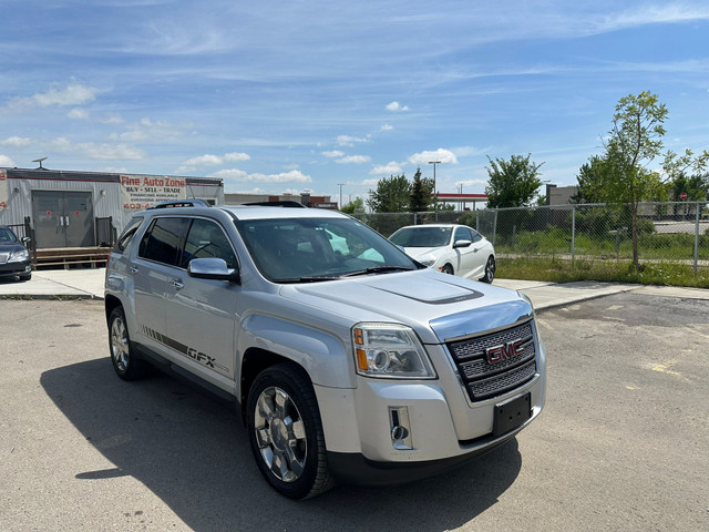 2011 GMC Terrain SLT AWD V6 :: Low Mileage, No Reported Accident in Cars & Trucks in Calgary - Image 3