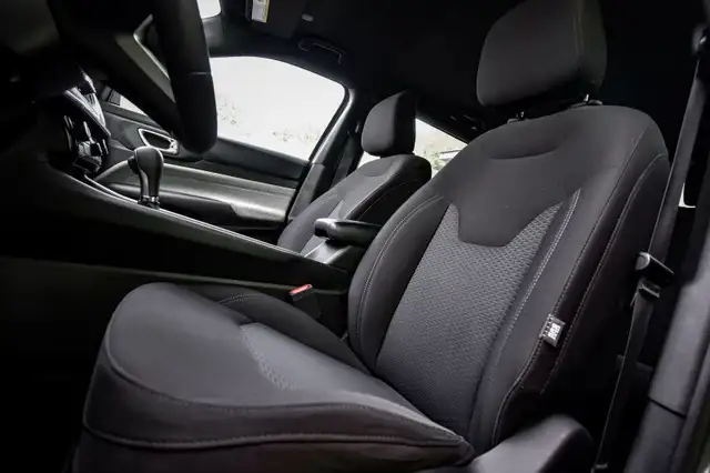 2024 Jeep Compass Sport • HEATED SEATS • LANE KEEP ASSIST • CP/A in Cars & Trucks in Ottawa - Image 27