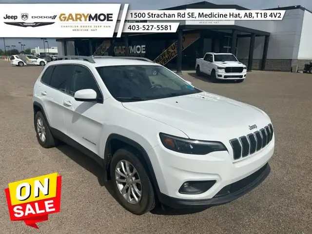 2019 Jeep Cherokee North - Aluminum Wheels - Android Auto in Cars & Trucks in Medicine Hat - Image 2