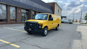 2014 Ford E-Series Van LOW KMS ***** EXTENDED **** EXTENDED