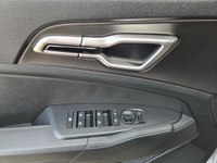 Smart, efficient, and ready for everything life throws your waythe 2026 Kia Sportage LX is the perfe... (image 9)