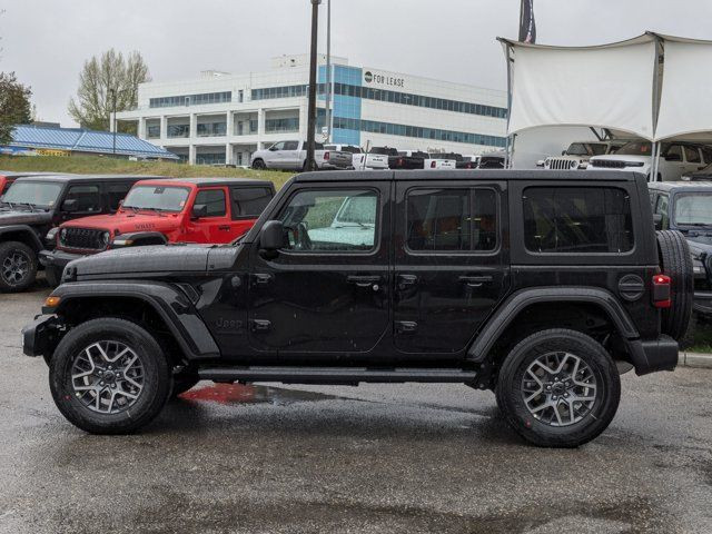 2025 Jeep Wrangler Sahara - McKinley Leather Seats - Technology in Cars & Trucks in Calgary - Image 4