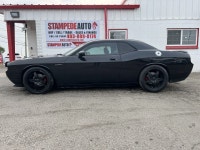 This Dodge Challenger boasts a Gas V6 3.5L/214 engine powering this Automatic transmission. Options:... (image 3)