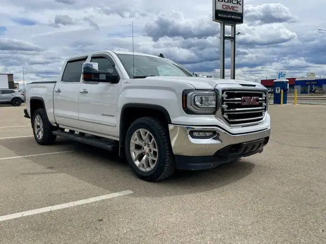2017 GMC Sierra 1500 SLT in Cars & Trucks in Edmonton - Image 7