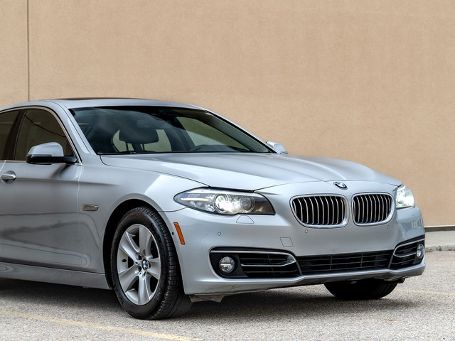 2015 BMW 5 Series 528i xDrive - H&K Audio | Comfort Access | HUD in Cars & Trucks in Saskatoon - Image 4