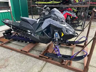 Includes Electric Start and Series 9 325 Track 2024 Polaris Patriot Boost RMK Khaos Slash 165 Gloss...