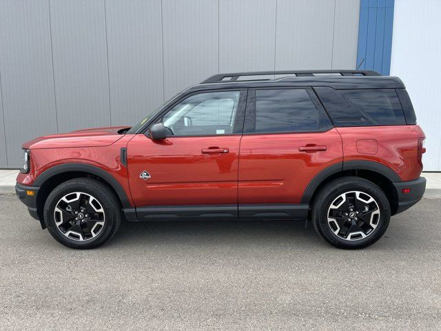 2024 Ford Bronco Sport OUTER BANKS - CLEAN CARFAX - LOW KM in Cars & Trucks in Strathcona County - Image 2