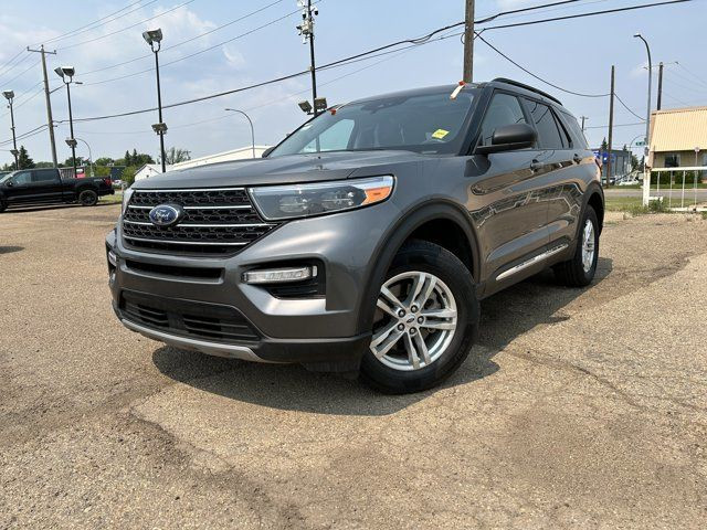 2023 Ford Explorer XLT | Rear Cam | Heated Seats in Cars & Trucks in Edmonton - Image 2