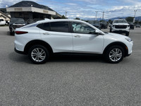 Our 2025 Buick Envista Preferred is an excellent choice for discovering new horizons in Summit White... (image 8)