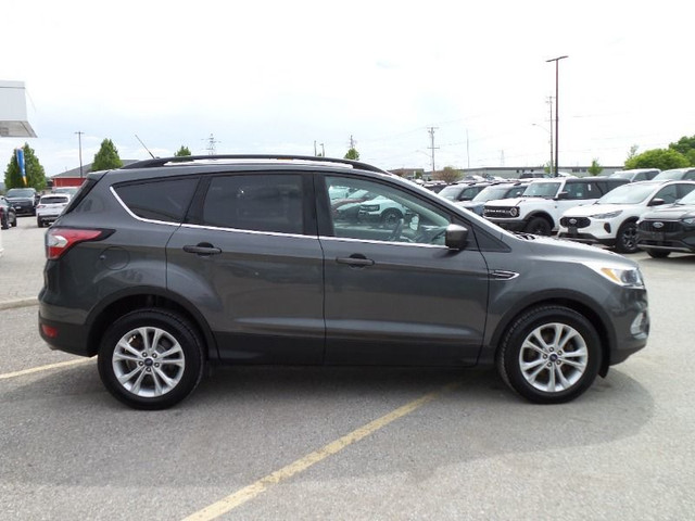 2018 Ford Escape SE NAVIGATION, SYNC3, LARGE TOUCHSCREEN, AS TRA in Cars & Trucks in Stratford - Image 4