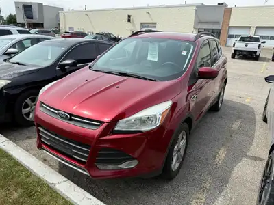 This vehicle is being sold AS IS/AS TRADED and is not represented as being in roadworthy condition,...