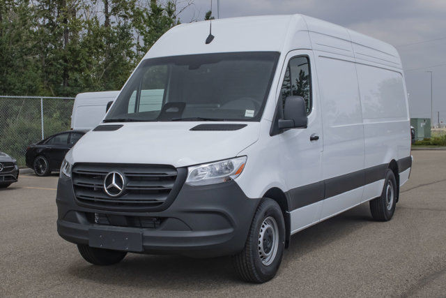 2025 Mercedes-Benz Sprinter Cargo Van 2500 High Roof I4 Diesel in Cars & Trucks in Edmonton - Image 4