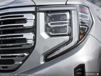This GMC Sierra 1500 boasts a powerful engine powering this Automatic transmission. *This GMC Sierra... (image 9)