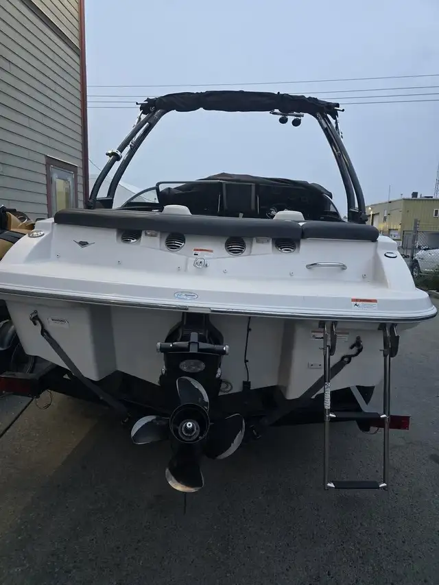 2014 Glastron 185 GLS FINANCING AVAILABLE in Powerboats & Motorboats in Saskatoon - Image 7