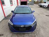 This Hyundai Ioniq Electric boasts a Electric engine powering this Automatic transmission. Options:... (image 2)