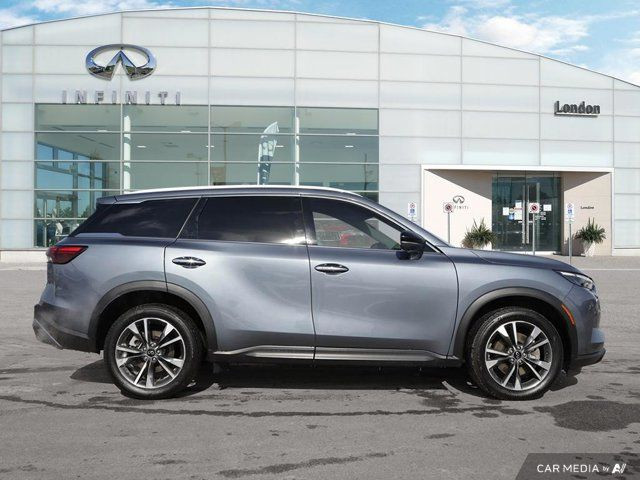 2023 INFINITI QX60 LUXE | AWD | No Accidents | Executive Demo in Cars & Trucks in London - Image 2