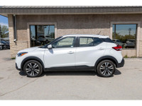 LOW KMS, GREAT COMMUTER VEHICLE! - Heated Seats - Backup Camera - Bluetooth - Push Button Start - Ap... (image 3)