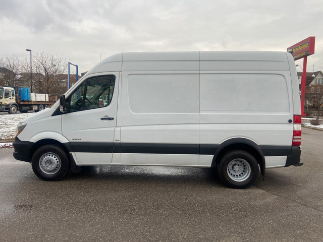 2016 Mercedes-Benz Sprinter in Cars & Trucks in City of Toronto - Image 2