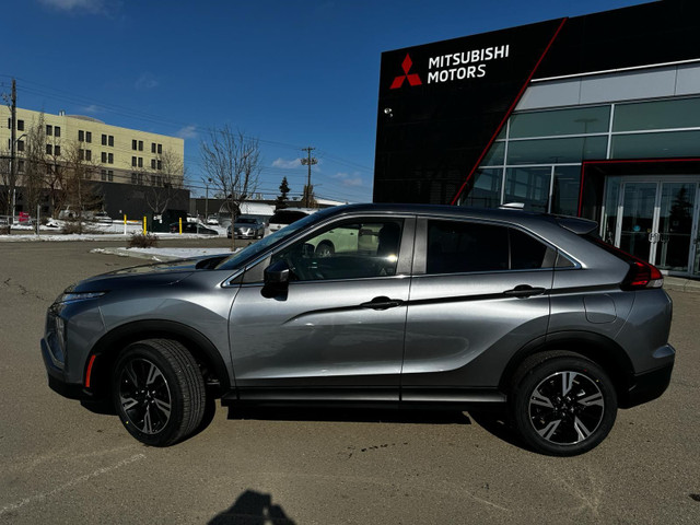 2024 Mitsubishi ECLIPSE CROSS SE 10 YEAR FACTORY WARRANTY in Cars & Trucks in Red Deer - Image 3