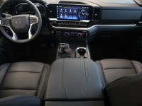 Engine: Gas V8 5.3L/325 L/100Km City: 15.6 L/100Km Hwy: 13.1 Safety Equipment Daytime Running Lamps... (image 1)