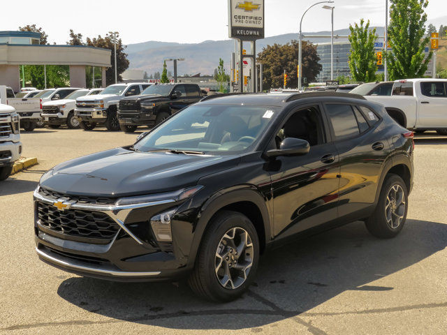 2025 Chevrolet Trax LT in Cars & Trucks in Kelowna - Image 4