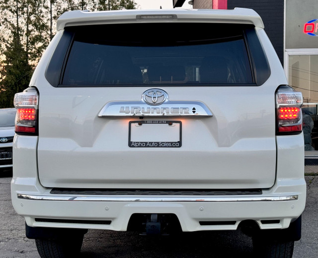 2019 Toyota 4Runner Limited 4WD in Cars & Trucks in City of Toronto - Image 4