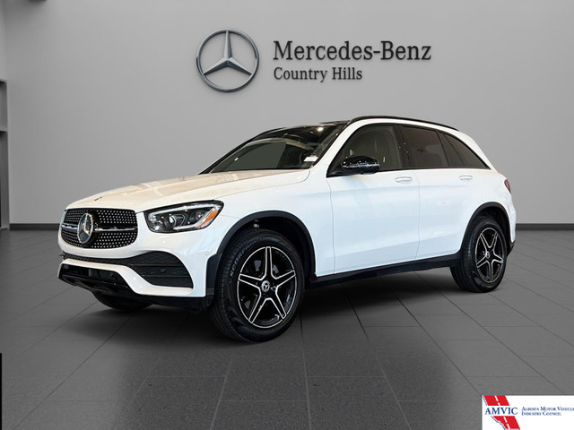 2022 Mercedes-Benz GLC300 4MATIC SUV Low km's! Extended warranty in Cars & Trucks in Calgary