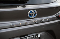 model limited, sieges en cuir, toit ouvrant, 7 passagers, regulateur de vitesse, assistance changeme... (image 6)