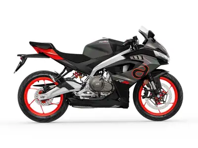 2025 Aprilia RS 457 $7,799 + $650 Freight + $400 PDI + HST + Licensing Colour: Prismatic Dark 2-year...