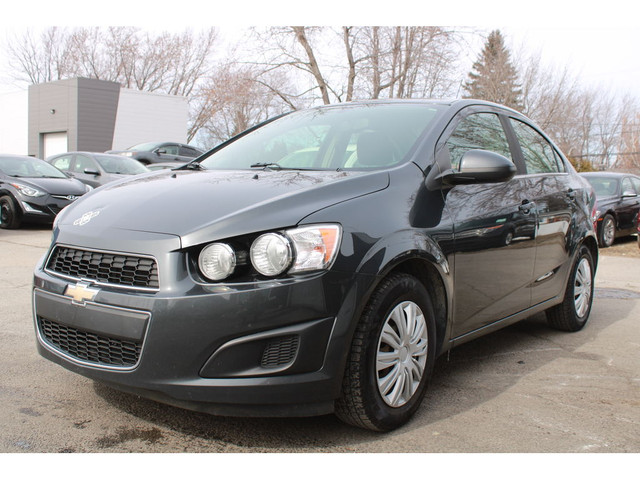  2015 Chevrolet Sonic LT, CAMÉRA DE RECUL, BLUETOOTH, CRUISE CON in Cars & Trucks in Longueuil / South Shore - Image 2