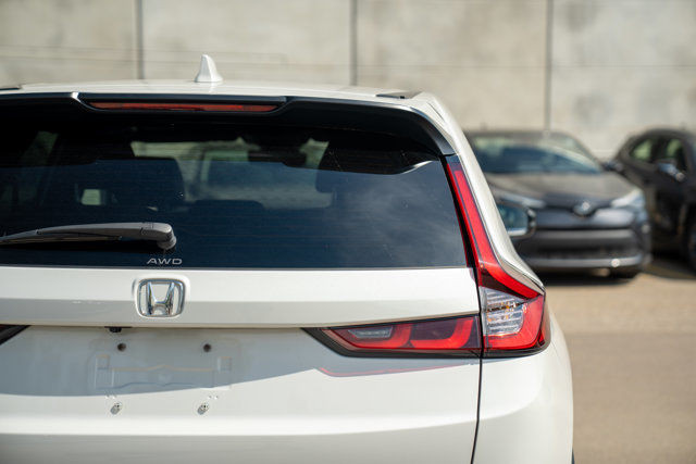2024 Honda CR-V Hybrid EX-L in Cars & Trucks in Edmonton - Image 4