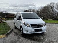 2018 Mercedes Metris Passenger Van $39,875 + $995 Processing fee = $40,870 Total obligation before t... (image 1)