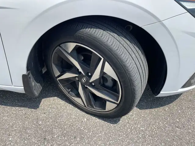 2021 Hyundai Elantra Ultimate Tech in Cars & Trucks in Oakville / Halton Region - Image 7
