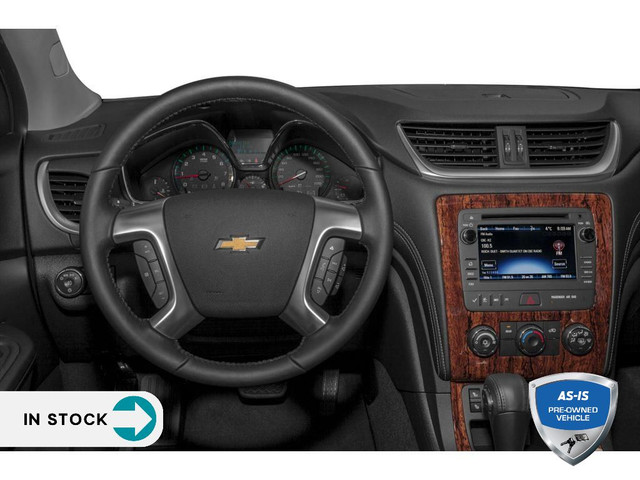 2015 Chevrolet Traverse 1LT AWD in Cars & Trucks in Hamilton - Image 4