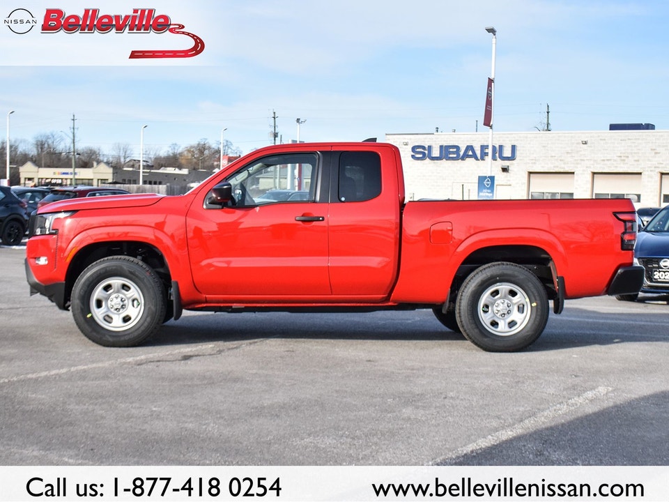 2022 Nissan Frontier S