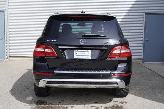 2014 Mercedes-Benz ML350 4MATIC in Cars & Trucks in Calgary - Image 2