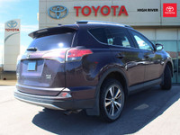 FEATURES OF THE RAV4 AWD 4dr XLE »» All-wheel drive for enhanced road control »» Power sunroof for a... (image 5)