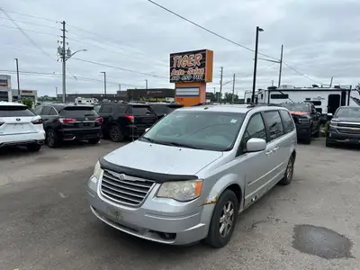  2008 Chrysler Town & Country TOURING, LEATHER, 7 PASSENGER, AS 