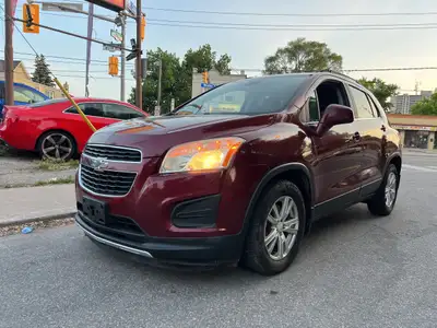 2014 Chevrolet Trax FWD 2LT Compact Feature-Rich Zip through city streets with this nimble 2014 Trax...