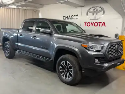 *** OUVERT LE SAMEDI *** - RAPPORT CARFAX Certifié Toyota Inspection 160 points Assistance routière...