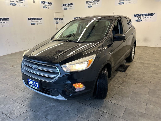 2017 Ford Escape SE | 4X4 | REAR CAM | WE WANT YOUR TRADE! in Cars & Trucks in Brantford - Image 2