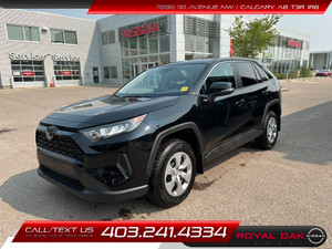 2023 Toyota RAV 4 LE AWD - HEATED SEATS / BACK UP CAMERA