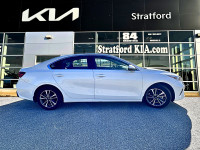 Low Mileage, Android Auto, Apple CarPlay, Wireless Charging, Heated Steering Wheel, Heated Seats! "S... (image 6)